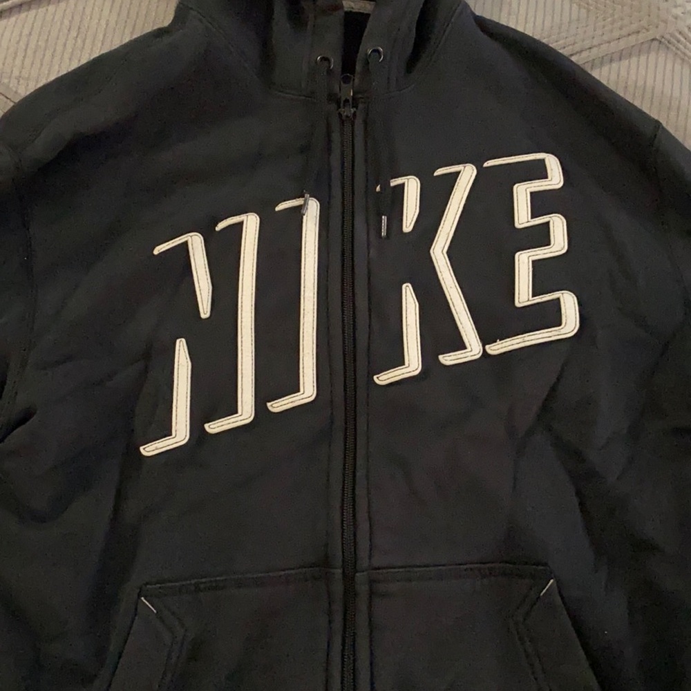 Large Black Nike Zip-Up Hoodie